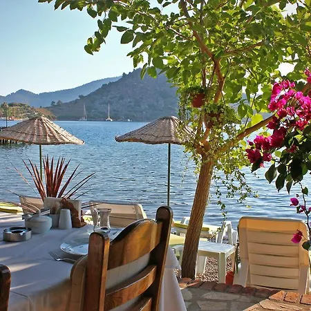 Mavi Deniz Selimiye Guest house *